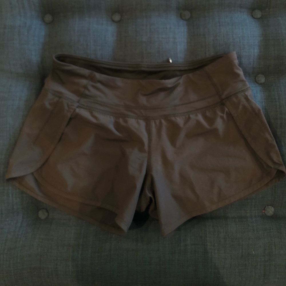 Lululemon Tracker Shorts 4 inch - Great Condition!